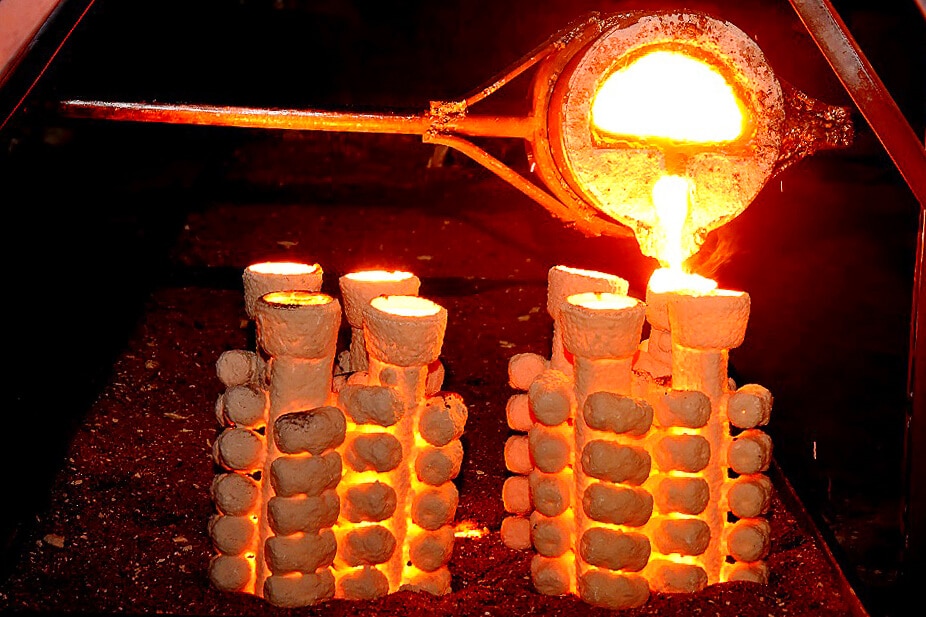 Investment casting at Metals of Bahrain